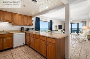 Marigot Beach-Beautiful 3 Bedroom Direct Oceanfront Condo!