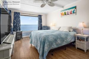 Marigot Beach-Beautiful 3 Bedroom Direct Oceanfront Condo!
