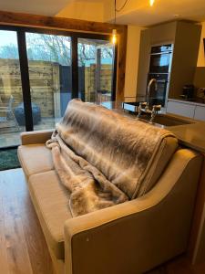 White River Retreats luxury lodges with Private Wood Fired Hot Tub