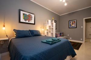 Apto reformado na Av Atlântica praia de Copacabana