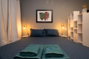 Apto reformado na Av Atlântica praia de Copacabana