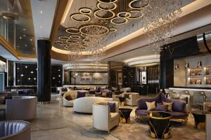 Nice 2 Bedroom DAMAC Uppercrest Downtown Near Dubai Mall - Partial Burj Khalifa View