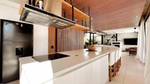 Casa Felipe San Benito Retreat Hola Sur