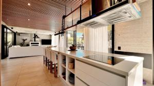 Casa Felipe San Benito Retreat Hola Sur