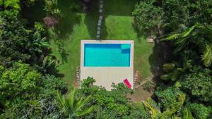 Casa espaçosa com piscina ampla e churrasqueira perto de São Paulo