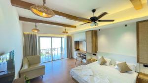 Turtles Bay Resort