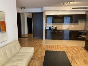 Platinum Towers Hotel Apartments with parking