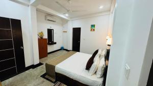 Induwara Villa