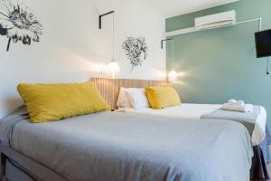 Chic 1BR for 4 Bellavista Metro & Hospital Access