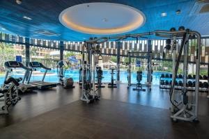 Cozy and Relaxing Private Studio with free Luxurious Pool and Gym