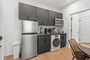 2Beds|2 Baths| Bishop Arts |Near Zoo & Museum|Gym