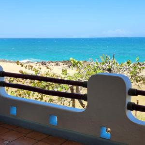 Bluefish Condo, Ocean Front, Sunrises, Pool, Hot Tub, Under New Management