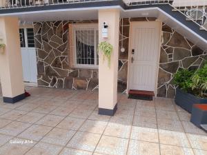 Casa Completa Charmosa e Perfeita para Você