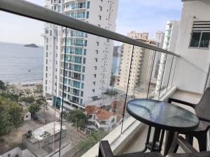 Apartamento vista al mar