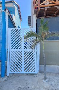 Mittoz House with beach access in Holbox downtown