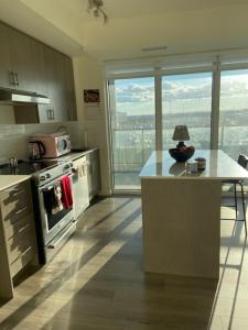 Modern Private Room with Ensuite