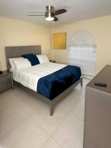 Luxurious 4-Bedroom House with Pool