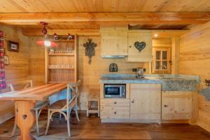 Mazot Calme Vues Parking