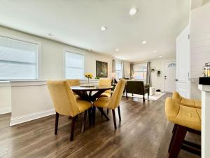Cute and Cozy House in Quiet Blue Ash Neighborhood