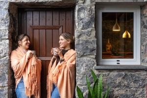 King Shelter by Homie