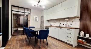 By The Pool Apartments #7