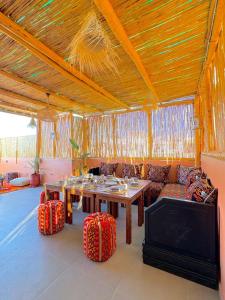 Paradise Blue Wave Hostel - Guest House