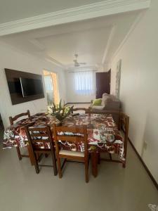 Cobertura de 3 quartos na praia dos Ingleses, Florianópolis, próximo à praia