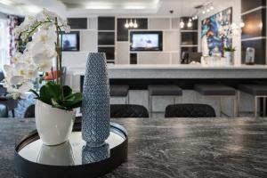 The Manor - Alexandria