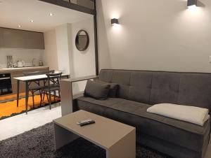 The Loft Thessaloniki - Explore The Center on Foot