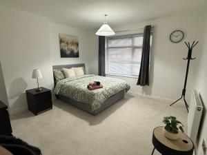 Meon house 3 bed luxury with 2 Kings and 1 double & free parking