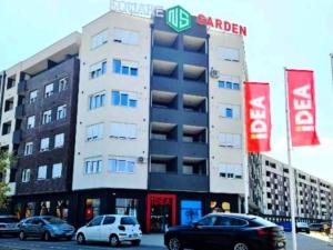 Premier In -FREE GARAGE-