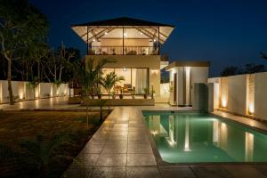 Nest one - Luxury 2BHK Jaipur Farmhouse with Pvt Pool & Garden