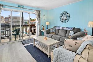 Wonderful 2 Bedroom Bayside Property!