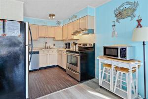 Wonderful 2 Bedroom Bayside Property!