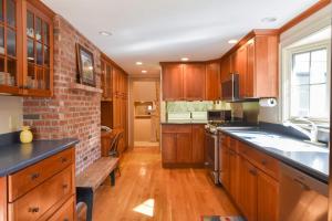 Walk to Water Hot Tub & Game Room