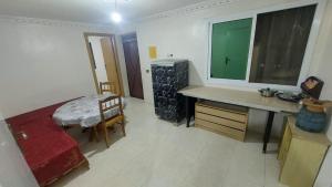 Comfortable Studio 3