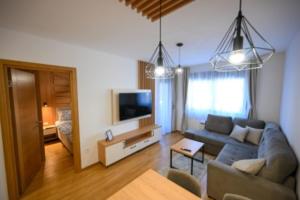 Central Rezidence 13