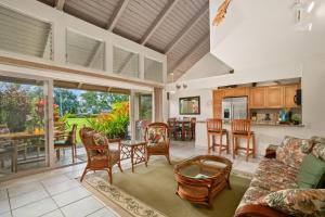 (PKK9) Beautiful 2Br Condo- Mountain Views, Pool, Hot Tub