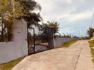 Chácara Com Piscina e Vista das Montanhas