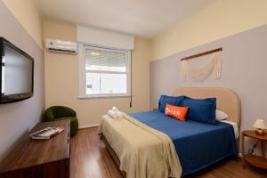 Amplo 3 Qtos com Varanda e Garagem | NSC 664708