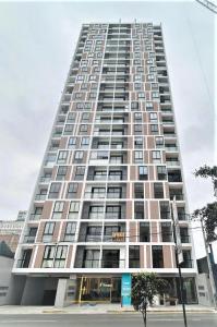 Departamento en estreno 2 camas queen a pasos del Estadio Nacional Urb Santa Beatriz Lima