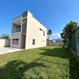 Villa Liz , Omoa Cortes