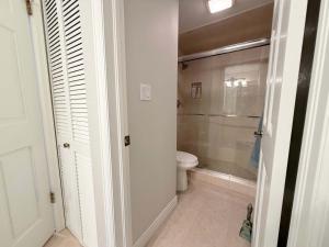 East Vail Getaway Steps from Ski Shuttle & Creek