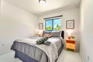 Prime Location Duplex with Free Parking