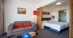 Broadbeach Savannah Resort