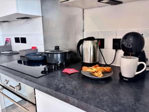 Modern 2-Bed Flat in York City Centre - Steps from Minster and Shambles