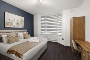 Stylish 2BR Flat in NW London Ideal for Families