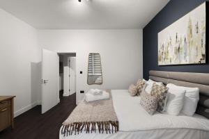 Stylish 2BR Flat in NW London Ideal for Families