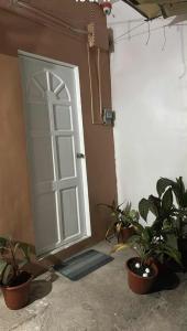 Casa Dwayne room 102