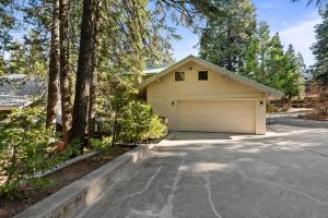 Silverpine Chalet with Gym Family Friendly